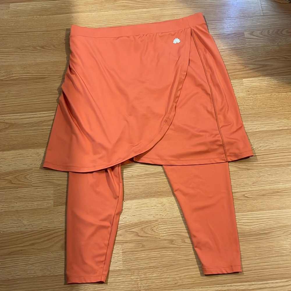 Snoga Athletics skirted leggings -2x-angle length